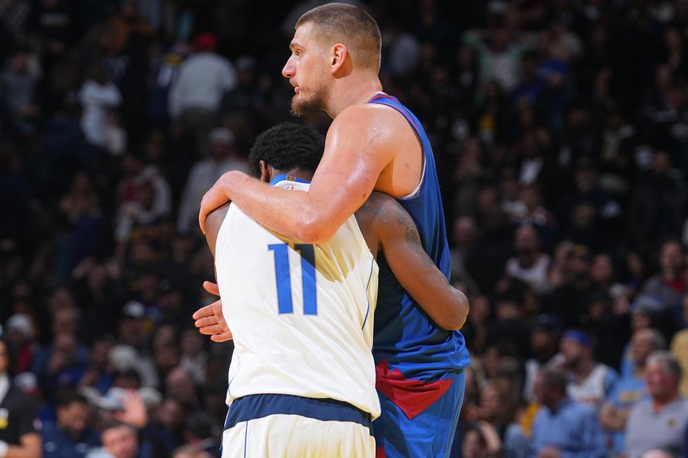 凭借坚韧的 凭借坚韧的