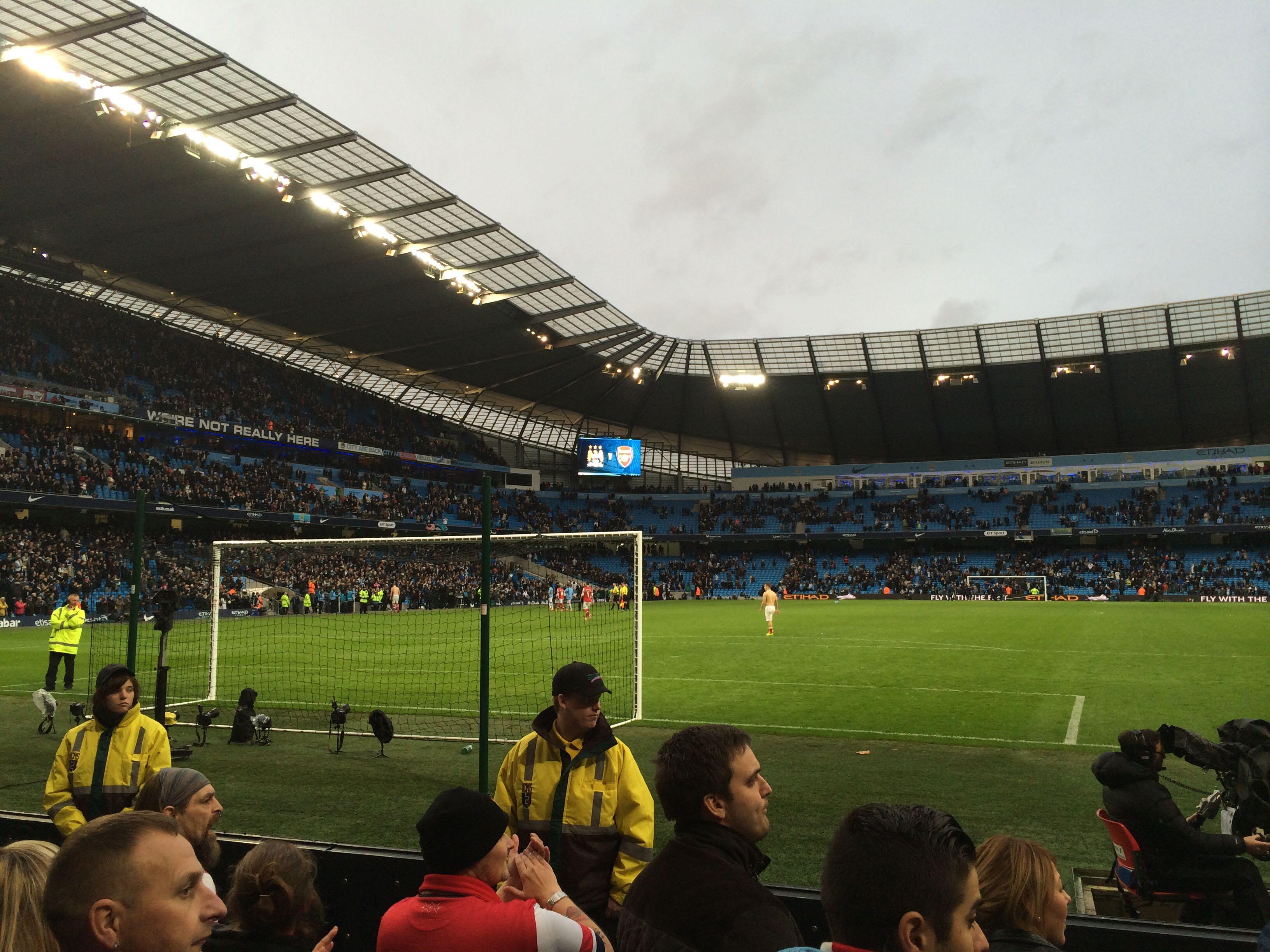 他依然日复 他依然日复