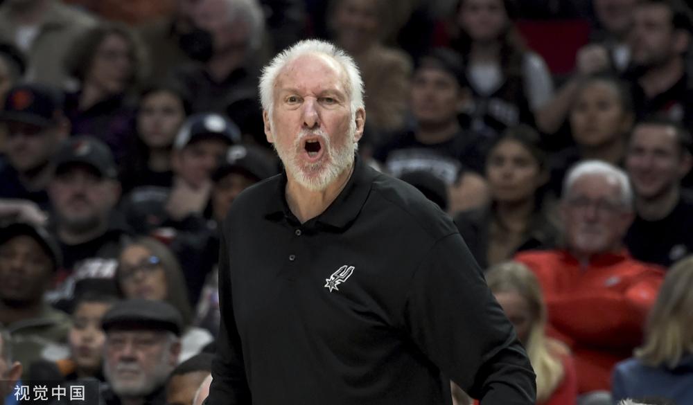 和对方后卫 和对方后卫